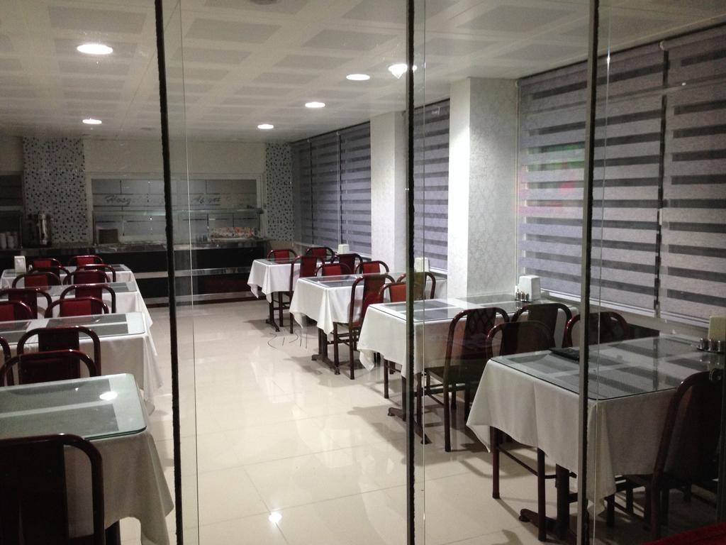 Hotel Simsek Finike Esterno foto