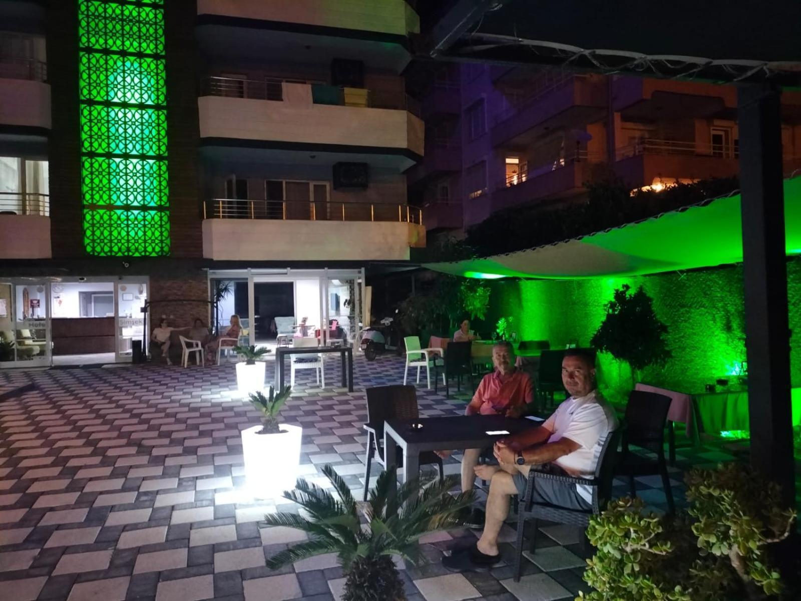 Hotel Simsek Finike Esterno foto