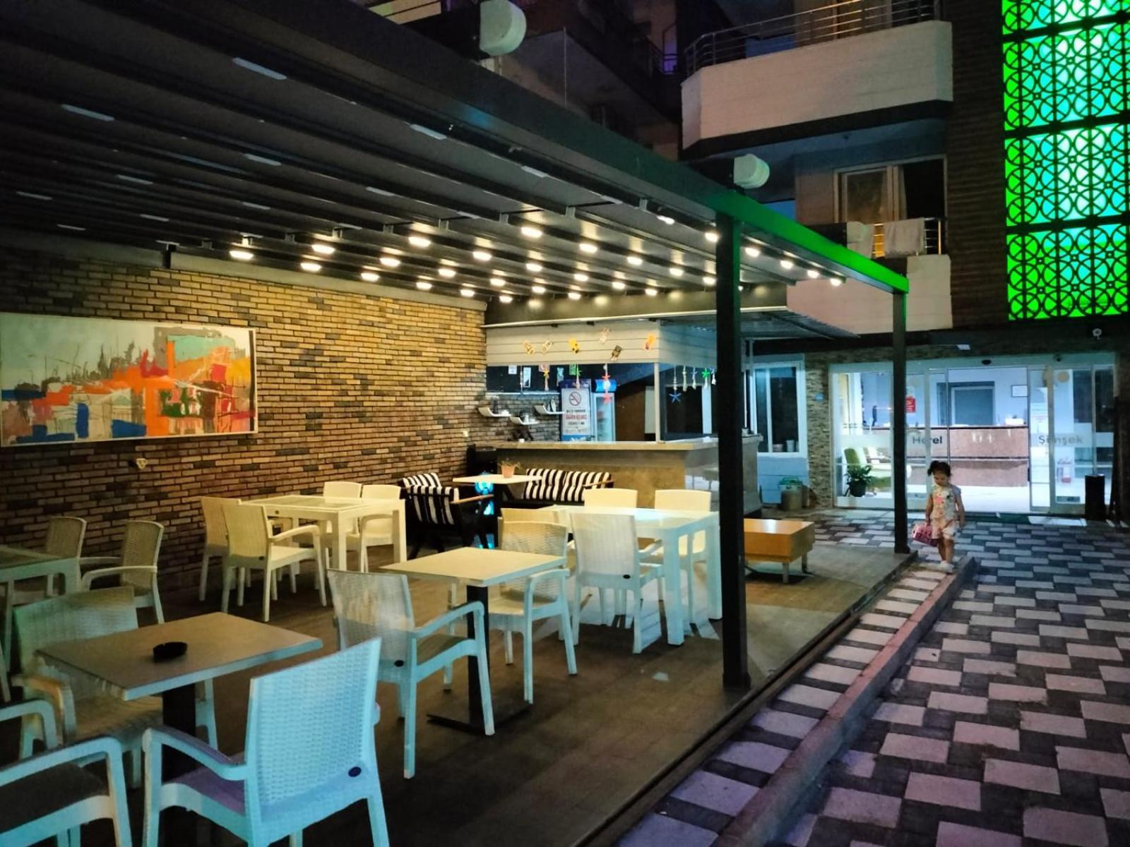 Hotel Simsek Finike Esterno foto