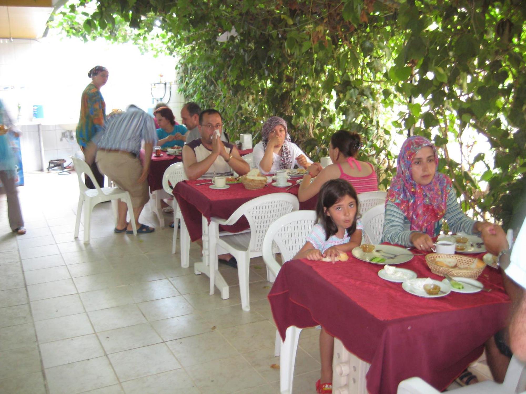 Hotel Simsek Finike Esterno foto